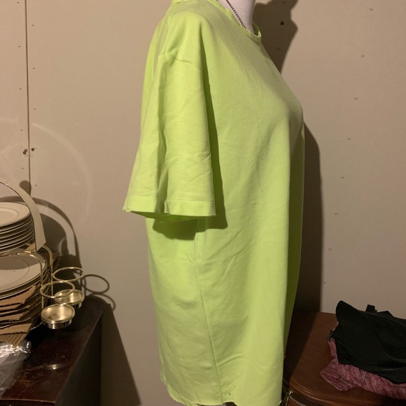 Forever 21 Mens Neon Green Distressed Tee - Picture 6 of 8